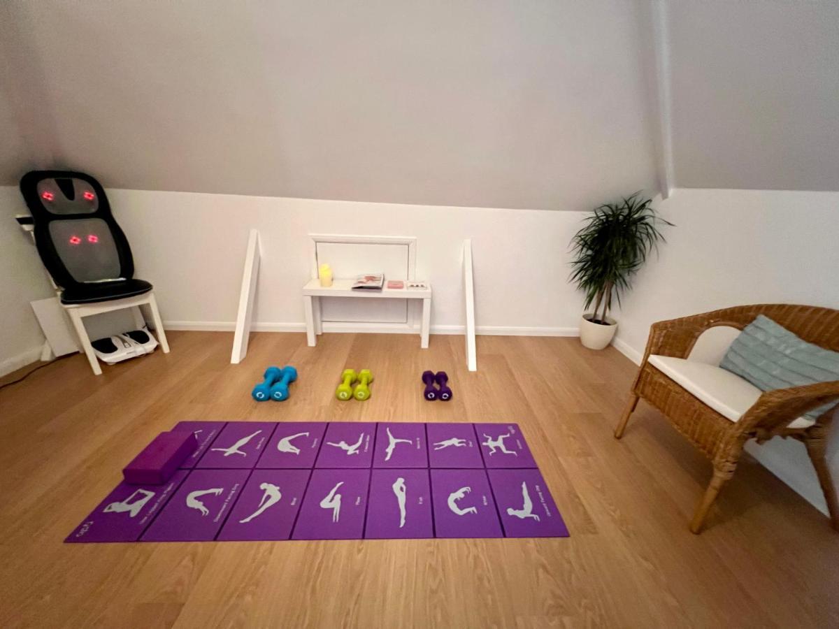 Ranmore Rise Retreat In The Surrey Hills Dorking Bagian luar foto